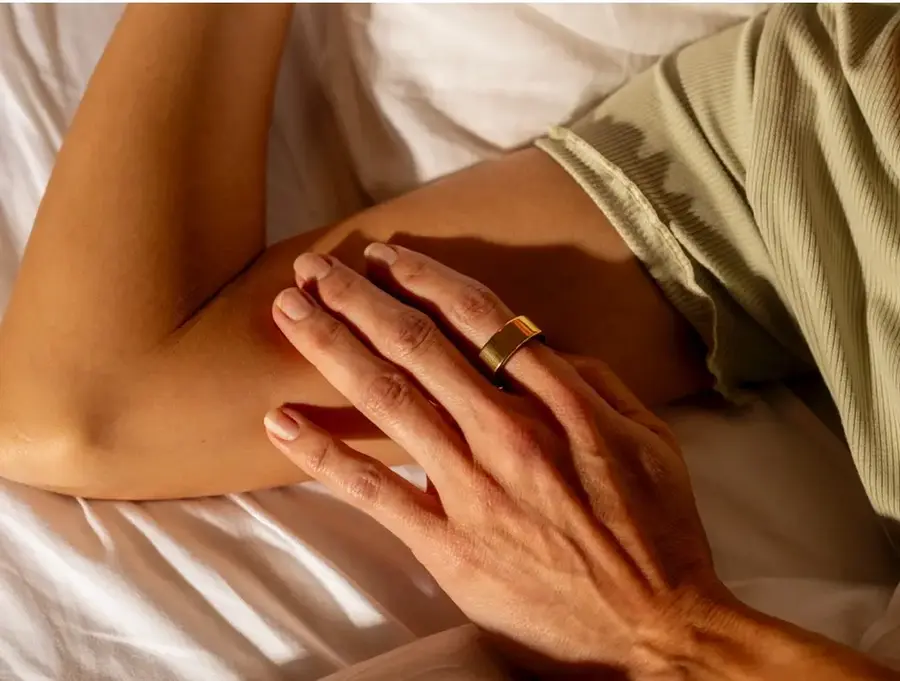 AlterMe tracks your sleep to generate your readiness score